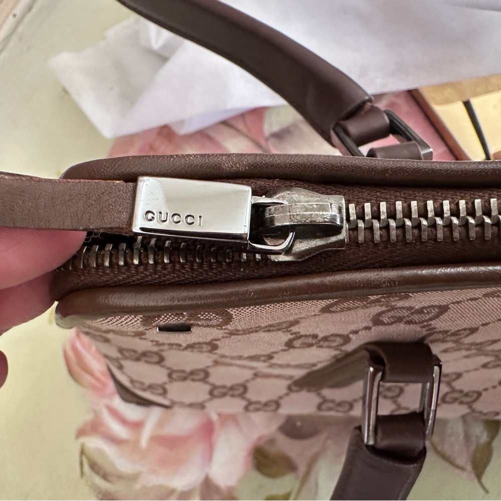 Gucci GG Canvas Brown Leather Trim Shoulder Bag - Picture 13 of 13